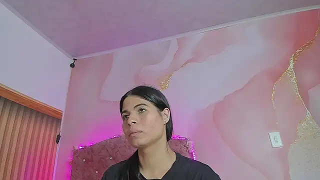 Daisy  rose online show from 09/22/25, 02:57