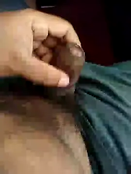 Snapshot of black_panth99 chatting on 01/10/25, 04:22 black panth99 online show from 01/10/25, 04:22