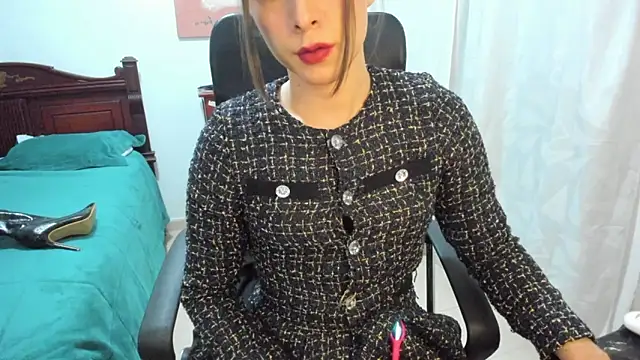 misstresbigcockts online show from 11/07/25, 11:32