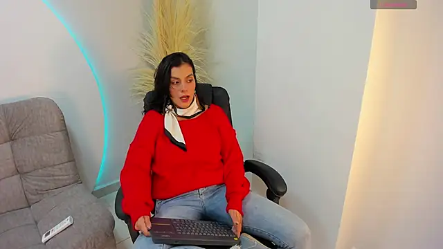 Snapshot of Ada_Monroe10 chatting on 10/16/25, 01:34 Ada Monroe10 online show from 10/16/25, 01:34