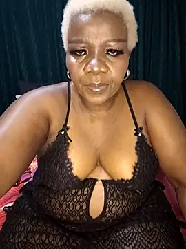 dirasweetlipsxx online show from 05/28/26, 07:22