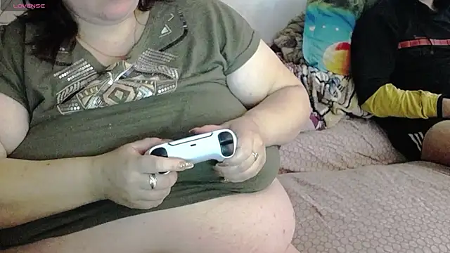 lisa Black00 online show from 10/03/25, 06:21