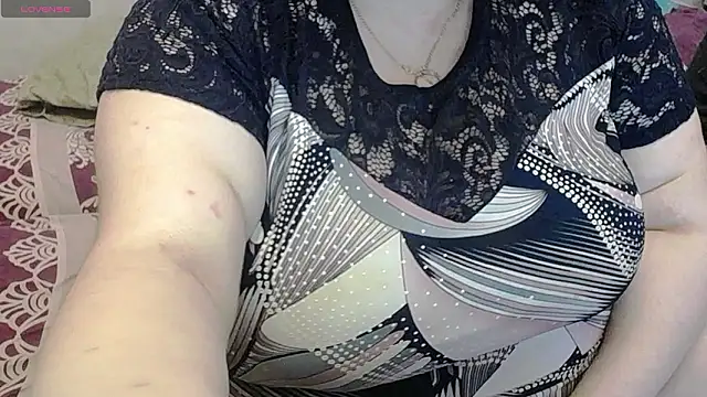 lisa Black00 online show from 03/08/26, 02:21