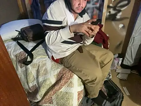 KeptupHack online show from 12/15/25, 05:34