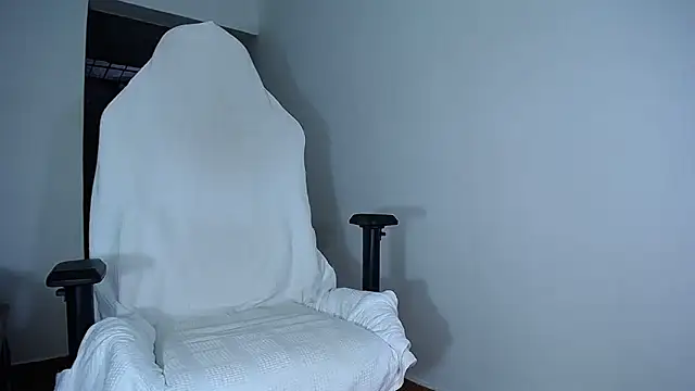 diamond black00 online show from 02/27/25, 10:42