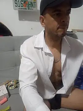 latinmartin73 online show from 11/02/25, 04:15