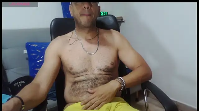 latinmartin73 online show from 03/28/26, 01:22