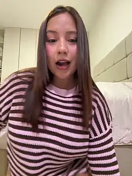Snapshot of kittyfresita chatting on 05/06/26, 02:51 kittyfresita online show from 05/06/26, 02:51
