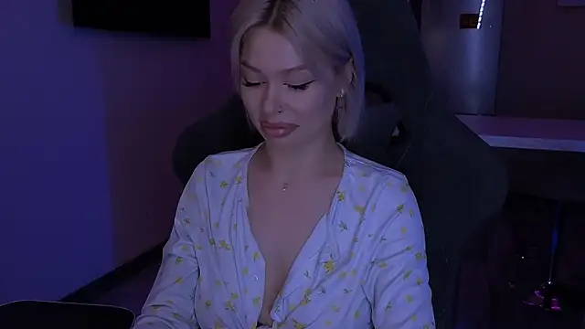 Sasha Mason online show from 11/05/25, 02:11