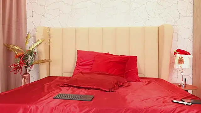 AlitaAnise online show from 12/12/24, 08:32