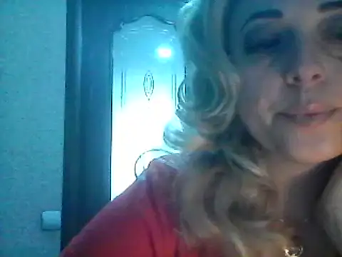 Snapshot of SweetCandy356 chatting on 01/14/25, 11:20 SweetCandy356 online show from 01/14/25, 11:20