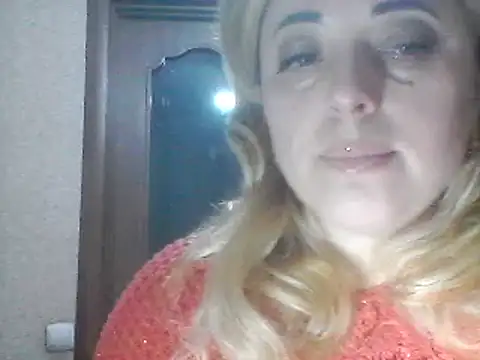 Snapshot of SweetCandy356 chatting on 02/27/25, 07:47 SweetCandy356 online show from 02/27/25, 07:47