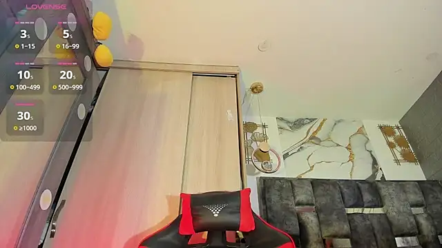 zandra milf  online show from 03/12/25, 11:53