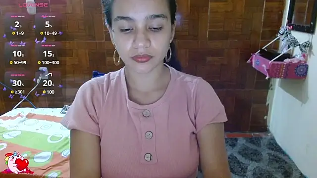 Snapshot of Mia_brunette26 chatting on 02/23/25, 03:13 Mia brunette26 online show from 02/23/25, 03:13