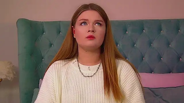 CrystalLyons online show from 09/14/25, 06:07