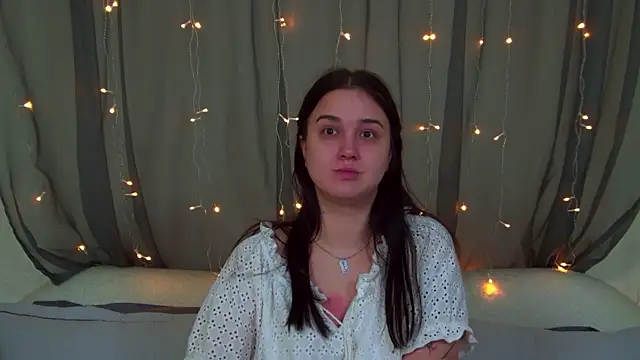 ChristinaMilton online show from 11/28/25, 06:32