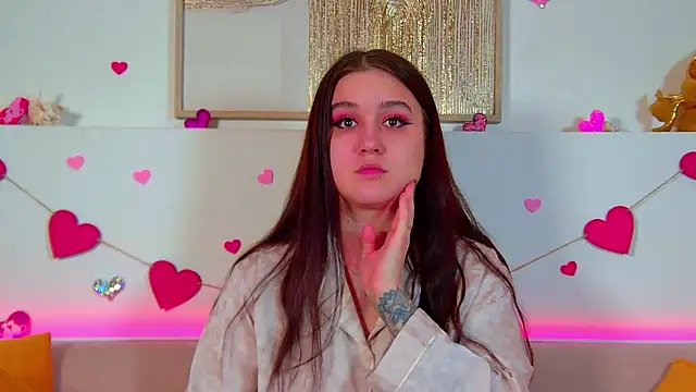 ChristinaMilton online show from 02/13/26, 06:15