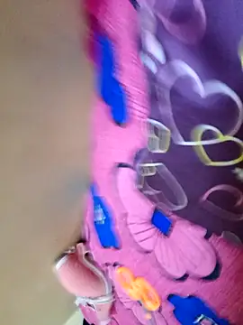 Sanaya 7 online show from 11/22/25, 01:21