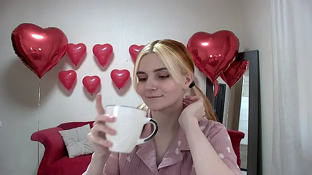 KellyStone online show from 02/10/25, 09:04