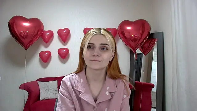 KellyStone online show from 02/10/25, 03:10