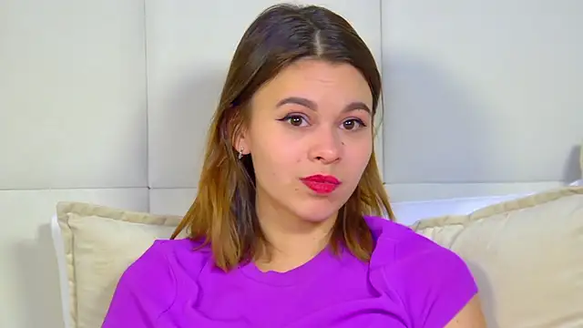 PollyLanders online show from 01/23/25, 03:43