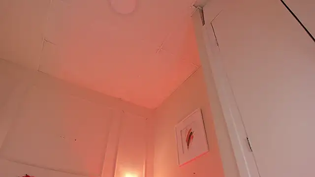 dani skinny  online show from 12/24/24, 02:54