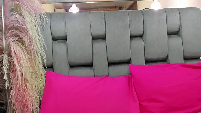 JESSYCORTES online show from 06/03/26, 12:24