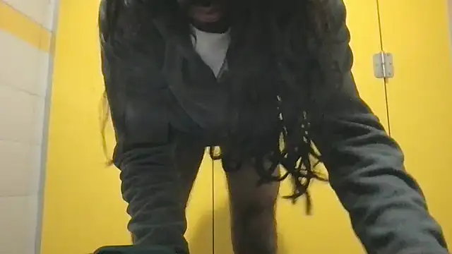 Lucascacaca online show from 12/15/24, 06:26