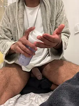 Lucascacaca online show from 01/06/25, 04:02