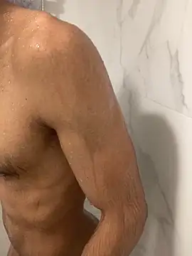 Lucascacaca online show from 02/22/25, 10:18