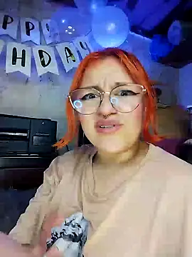 SophiaWeestt99 online show from 03/19/25, 05:41