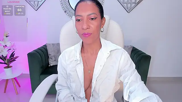 Snapshot of Shantaall_ chatting on 09/19/25, 07:36 Shantaall online show from 09/19/25, 07:36