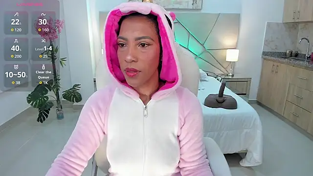 Shantaall  online show from 01/13/26, 11:04