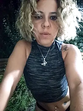 mariposapontiak420 online show from 02/22/25, 03:01