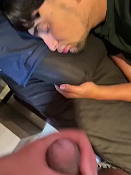 thiagowes online show from 11/02/25, 06:43