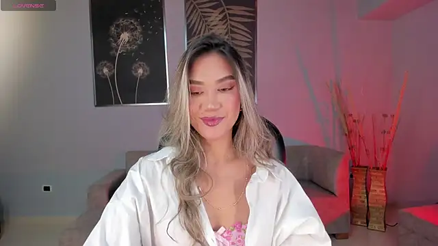 RebeccaHudson online show from 01/15/25, 03:11