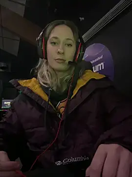 Snapshot of M1ssyk1ssy chatting on 12/19/24, 12:13 M1ssyk1ssy online show from 12/19/24, 12:13