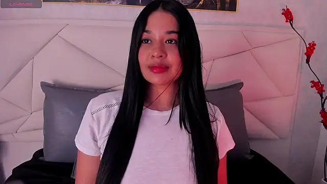 Snapshot of Aitana98_ chatting on 12/14/24, 03:40 Aitana98  online show from 12/14/24, 03:40