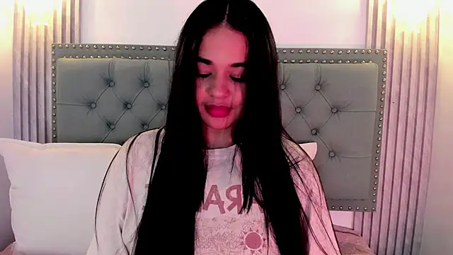 Snapshot of Aitana98_ chatting on 12/29/24, 09:39 Aitana98  online show from 12/29/24, 09:39