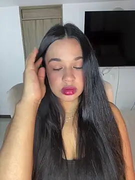 Aitana98  online show from 11/19/25, 02:00