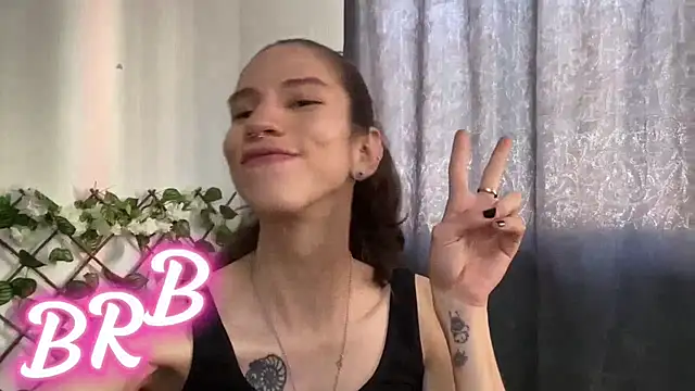 vodkadelulo online show from 02/11/25, 04:44