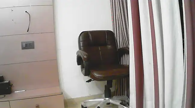 Snapshot of collage_hoty chatting on 03/21/25, 04:40 collage hoty online show from 03/21/25, 04:40