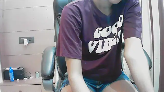 Snapshot of collage_hoty chatting on 09/26/25, 05:39 collage hoty online show from 09/26/25, 05:39