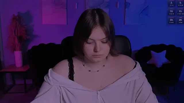 nikole kitt online show from 04/21/26, 02:15