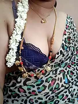 Snapshot of gaurika18 chatting on 02/24/25, 09:10 gaurika18 online show from 02/24/25, 09:10