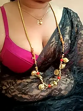 Snapshot of gaurika18 chatting on 03/06/25, 09:14 gaurika18 online show from 03/06/25, 09:14