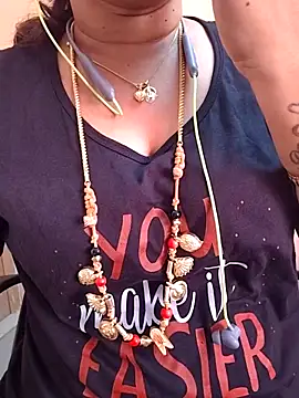 Snapshot of gaurika18 chatting on 03/20/25, 10:32 gaurika18 online show from 03/20/25, 10:32