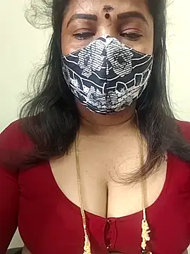 gaurika18 online show from 04/25/26, 02:47