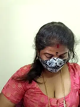 Snapshot of gaurika18 chatting on 05/16/26, 05:59 gaurika18 online show from 05/16/26, 05:59