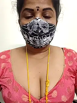 Snapshot of gaurika18 chatting on 05/18/26, 12:55 gaurika18 online show from 05/18/26, 12:55